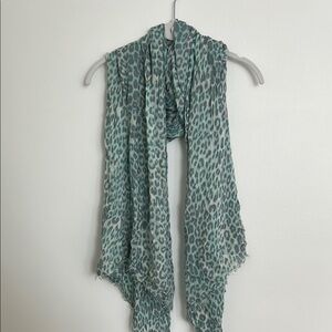 Leopard Print Scarf in Mint and Gray